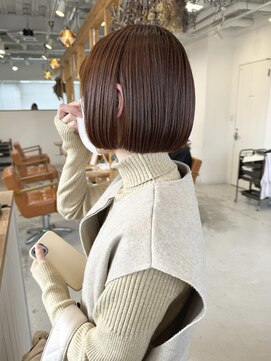 エメ 小山(Aimer) 暖色ブラウン/丸みボブ/小山/学割U24/髪質改善/レイヤーカット