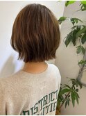 くびれボブ オリーブカラー くびれレイヤー レイヤーカット