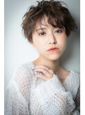 グレーベージュ小顔補正カットマッシュパーマv北浦和20代30代