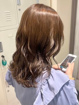 コトナ ヘアアンドリラックス 草加店(kotona Hair & relax) ベージュミディ