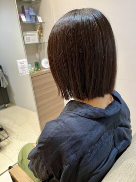 エメリー 静岡呉服町店(AMELY) 切りっぱなしボブ