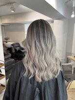 ピヨン 心斎橋(piLLon)&nbsp;黒髪/ボブルフ/ネビージュ/小顔/ワンレン/髪質改善/