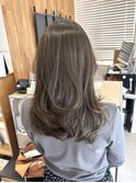 ミディアムヘア暗めカラーデザインカラーフェイスフレーミング