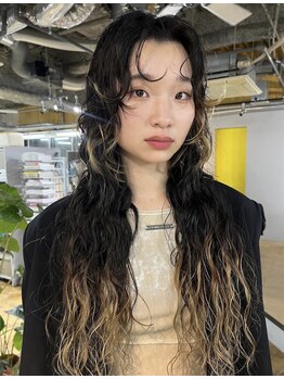 スイ(SUiii)の写真/【個性が光る＊】ファッション・肌質・瞳の色に合わせてカラーチェンジ＊華やかダブルカラーでジブンイロ＊