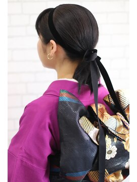 ヘアメイク アヴァロン 橋本店(HAIR MAKE Avalon) 【Avalon橋本】ナチュラルポニーテール［橋本/橋本駅］