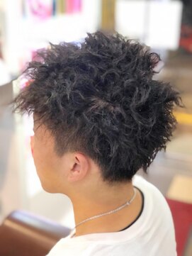 24 岸和田店 ネジネジツイストパーマ