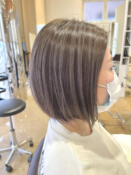 レッド(ReD) ハイライト　白髪ぼかし　金沢　野々市　小松　松任