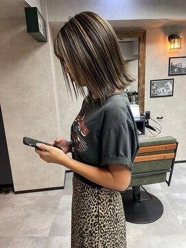 サニー 渋谷(SUNNY) バレイヤージュショコラアッシュハイライトグレージュカラー