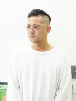 クラスコウベ 三宮店(Krass kobe)&nbsp;MEN’S HAIR スキンフェードパート分けスタイル【上野　竜司】