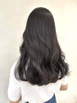 ザックラフィネ(ZACC raffine)&nbsp;アッシュグレージュ/艶髪/ロングヘア/前髪