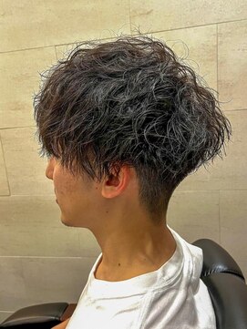 グレイスフル バーバープラチナム 六本木店(Graceful Barber platinum) ツイスパ×ツーブロックマッシュ