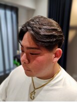 トレバー(Trever)&nbsp;センターパートツーブロ