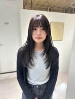 ユー セント(yew scent)&nbsp;レイヤーレイヤーカットレイヤースタイル顔まわりレイヤー