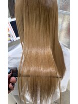 フィエスタ(Fiesta)&nbsp;髪質改善/縮毛矯正/美髪/艶髪/髪質改善トリートメント/三国ヶ丘