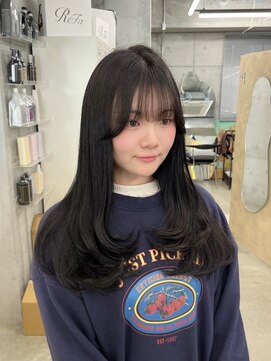 ウリ 横浜(uli) 【arin指名限定】レイヤーカット×グレージュ