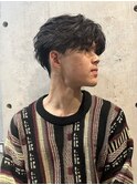 フェザーパーマフェザーショートアップバング黒髪ツーブロック
