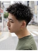 刈り上げ　スパイキーショート