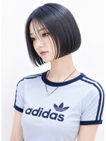 キャロル(CAROL)&nbsp;韓国ボブ×ブルーブラック｜切りっぱなしボブ