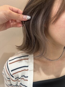 アヴァンス 箕面(AVANCE.) イヤリングカラー