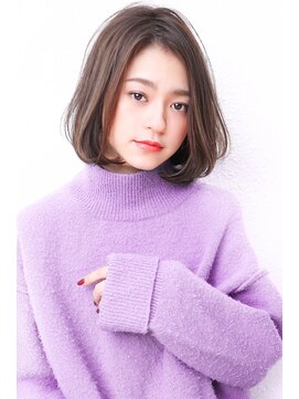 モニカ 西宮北口(Monica) 大人かわいい伸ばしかけグレージュナチュラルボブ