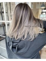 レディアル 大宮(REDEAL)&nbsp;【REDEAL大宮】コンパクトバレイヤージュ［バレイヤージュ]