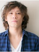 ワイルドなツイストスパイラルのミディアムボブウルフS南越谷