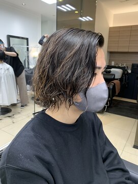 アッシュ 稲田堤店(Ash) サイドパート×マンバンヘア