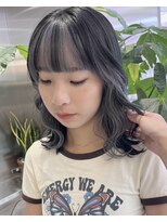 ゼスト 八王子店(ZEST) ホワイトシルバー/インナーカラー【佐々木麻衣】