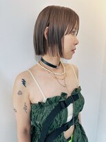 フェイヴィーズ(FavyS)&nbsp;ダブルカラー×ミニボブ×ファッション