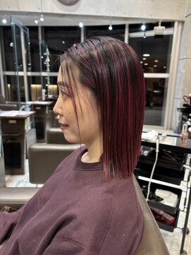 ヘアールーム プリズム(Hair room Prism) ピンクハイライトミディ