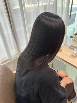 デイワン(DAY.1) ツヤ髪ブラウン