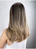 ロング美髪韓国ヘア顔周りレイヤー_ba479033