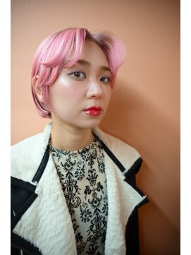 キジ(KIJI) レイヤーボブ/ミニボブ/ハイトーン/デザインカラー/ルーツカラー