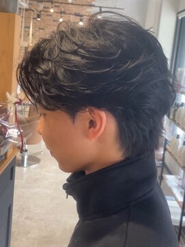 スペックホルダー(Spec Holder) レイヤーセンターパートフェザーパーマ