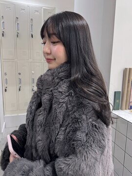ブラウン(BROUN) レイヤーカットグレージュカラーオリーブグレー