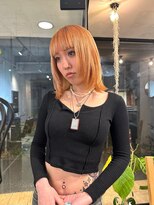 ミモザワークス ヘアアレンジ レイヤーカットとオレンジ