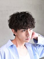 フィフス 渋谷(fifth)&nbsp;今流行りの無造作刈り上げ波巻きツイストスパイラルパーマ