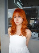 ヌル ヘア デザイン(nullus hair desigh)&nbsp;オレンジカラー × ゆるふわウェーブ