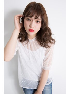 ソーホー ニューヨーク シズオカ(SOHO newyork SHIZUOKA) 耳かけ外ハネフェミニンウェーブ