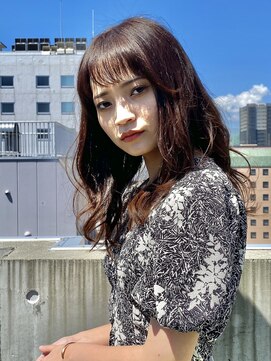 ローリー(Rowlly) ＊セミロング　ダメージケアカラースタイル  ＊