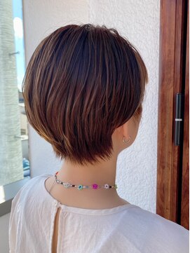 フィーカ(FIKA) 【フェイスフレーミング】マッシュショート