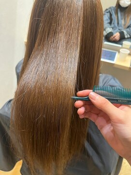 ネウィ 大分中央町店(newi) 柔らかい艶々ストレート♪