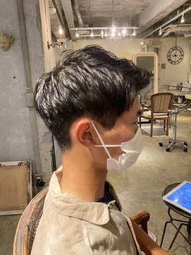 髪質改善と縮毛矯正の専門店 サンティエ(scintiller) メンズ刈り上げショート