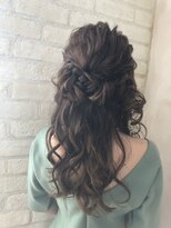 リーホリエ(Lee Horie)&nbsp;【石森】ハーフアップヘアアレンジ