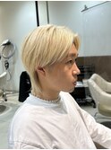 ホワイトブロンド中性ウルフ