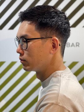 バーバーバー 四谷(BARBER-BAR) 大人カッコいい30代40代50代以上アップバンクショート