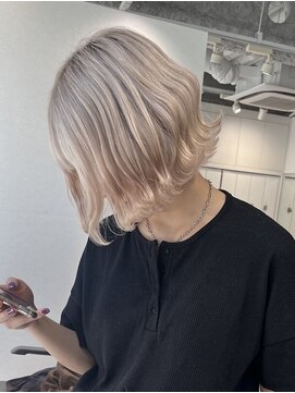 ランテルディ 渋谷(LANTERDIT) 【LANTERDIT】ハイトーンボブ♪