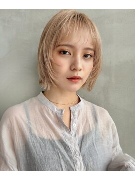 タス(tas) ボブレイヤー × ミルクティーベージュ