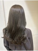 大人可愛いブリーチなし透明感グレージュカラー