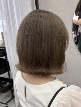 リュンヌ(Lune) ボブ×サンドベージュ/ダブルカラー/艶髪/美髪/モテ髪/YU189